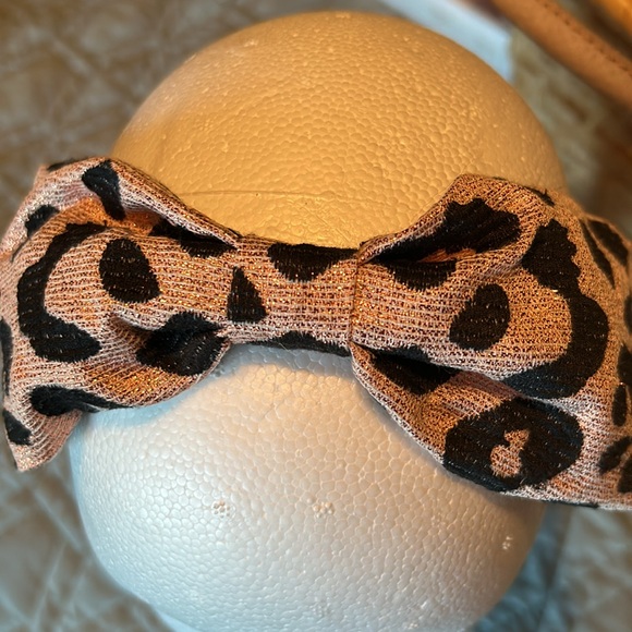 To The Market Sparkle Pink and Black Leopard patterned headband, never used 🐾🥰 - Picture 4 of 5